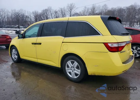 2011 Honda Odyssey Lx z USA, uszkodzony, nr VIN 5FNRL5H27BB011194